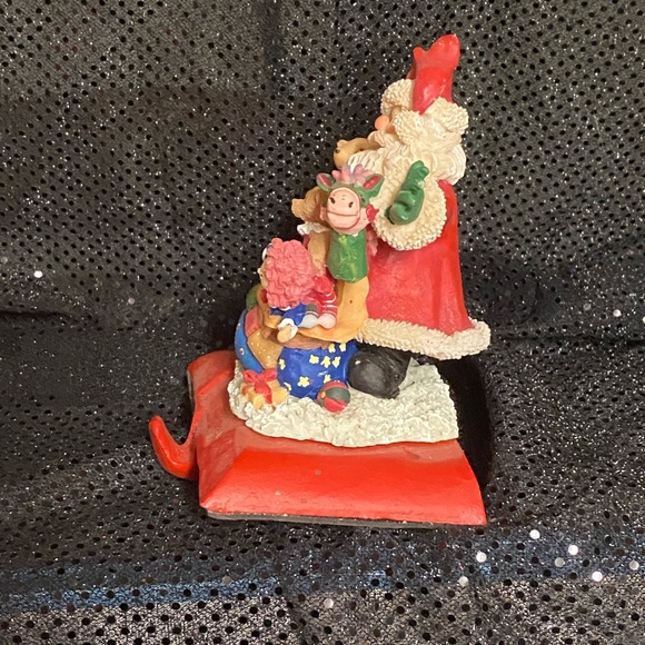 Festive Santa Stocking Holder - Picture 13 of 16